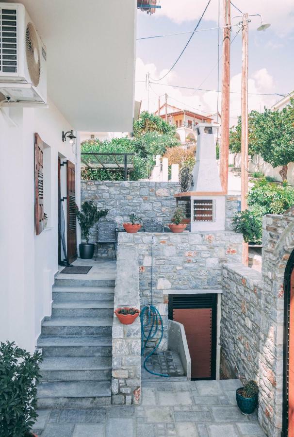 Casa di Bella Villa Volos Bagian luar foto