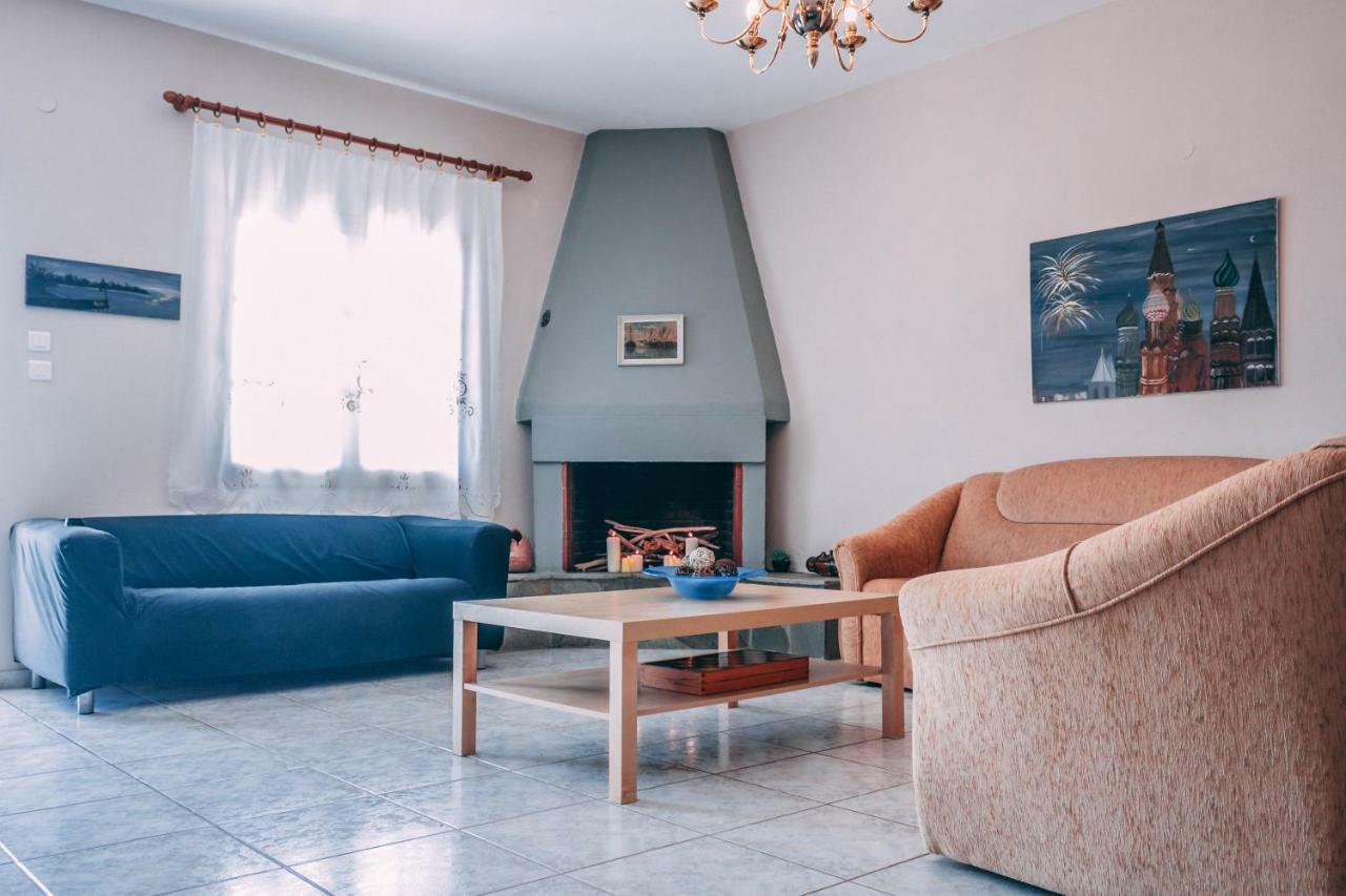Casa di Bella Villa Volos Bagian luar foto